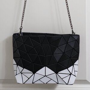 Black/White Geometric Shoulder Bag/Convertible Clutch